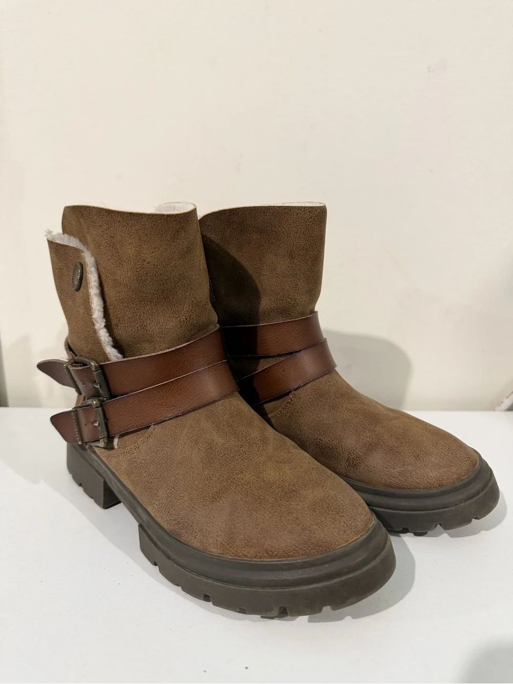 Girls Brown Faux-Suede Buckle Ankle Boots with Shearling Lining Size 3
